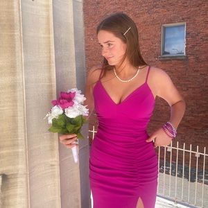 pretty magenta prom/bridal dress!!